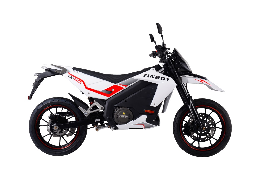 Es1-pro-white